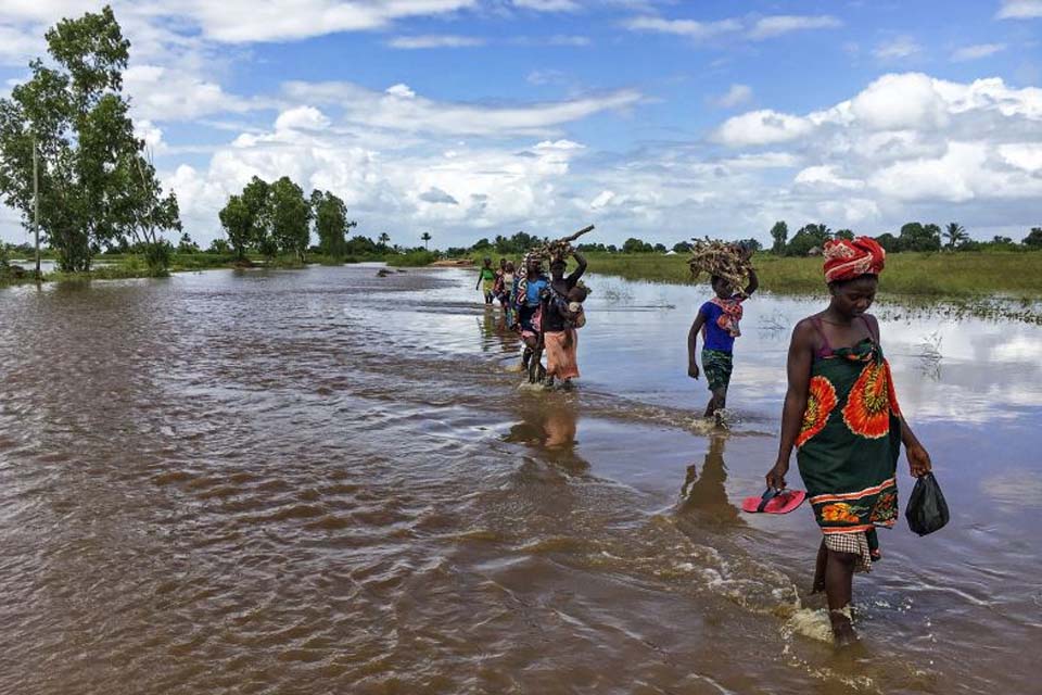 África: clima é responsável por mais da metade das crises sanitárias