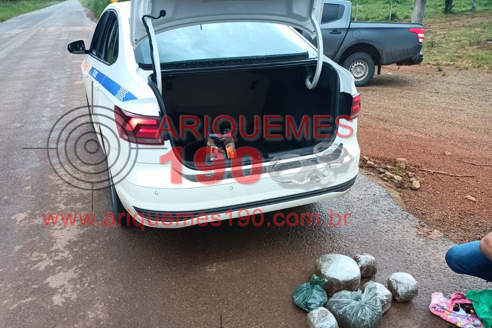 Polícia Civil prende passageiro de táxi que transportava grande quantidade de droga