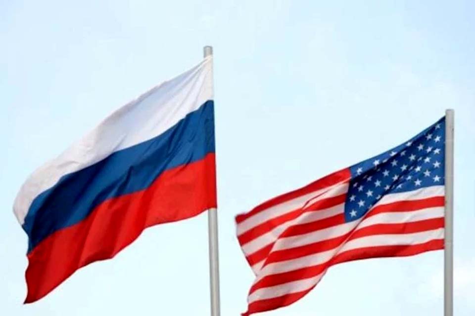 Embaixada dos Estados Unidos pede que americanos deixem a Rússia