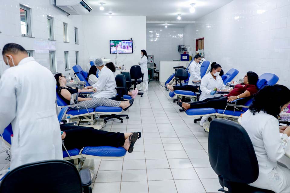 Fhemeron convoca doadores de sangue a comparecerem ao hemocentro para abastecer estoque de bolsas