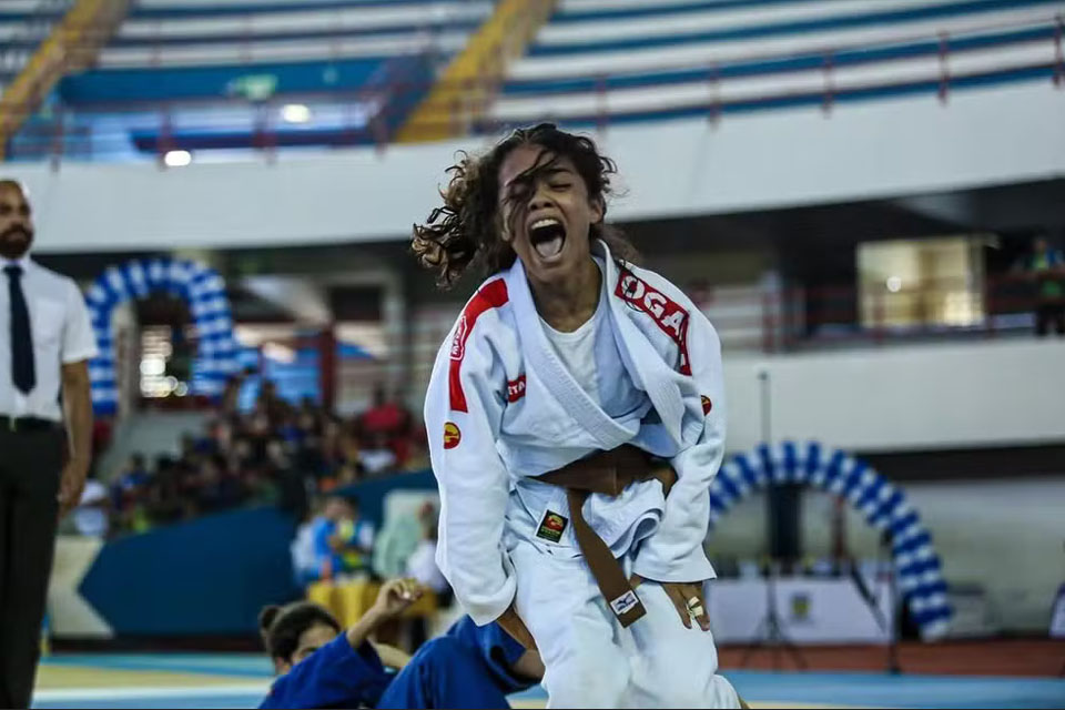 Atleta de Porto Velho é vice-campeã mundial escolar de judô no oriente médio