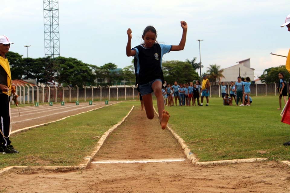 Semes realiza no próximo fim de semana competições de atletismo e futebol de areia, além da abertura do programa Segundo Tempo