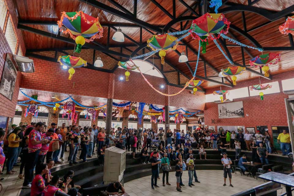 Baile Municipal e Curumim Folia abrem oficialmente o período momesco em Porto Velho