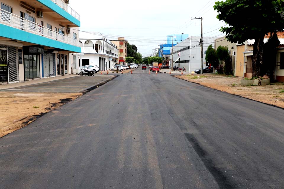 Novas frentes de trabalho executadas em várias ruas e avenidas da capital