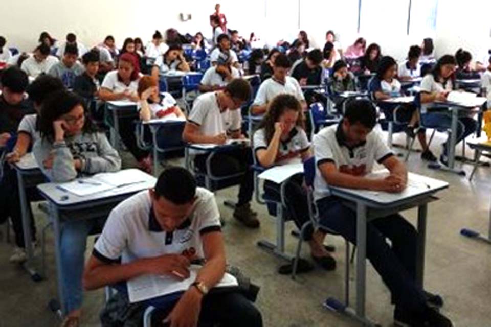 Cadastro e matrícula online de alunos novos em escolas da rede estadual será entre os dias 17 e 21 de janeiro