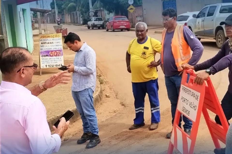 Vereador Paulo  Tico fiscaliza e acompanha serviços de pavimentação asfáltica nas ruas do Bairro Nova Esperança