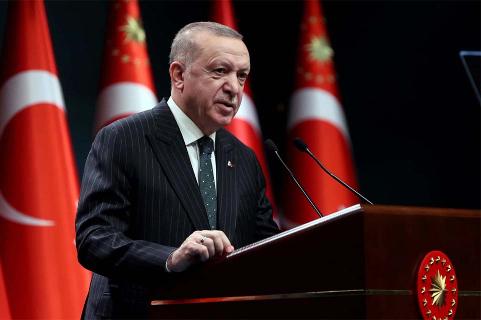 Erdogan afirma que Kiev deve 