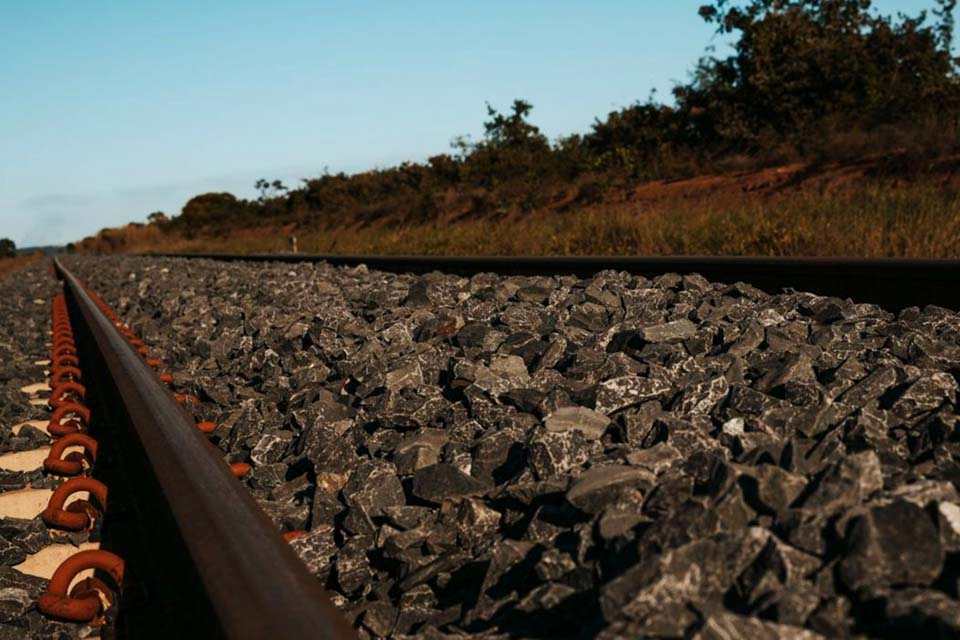 Senado aprova novo marco legal das ferrovias