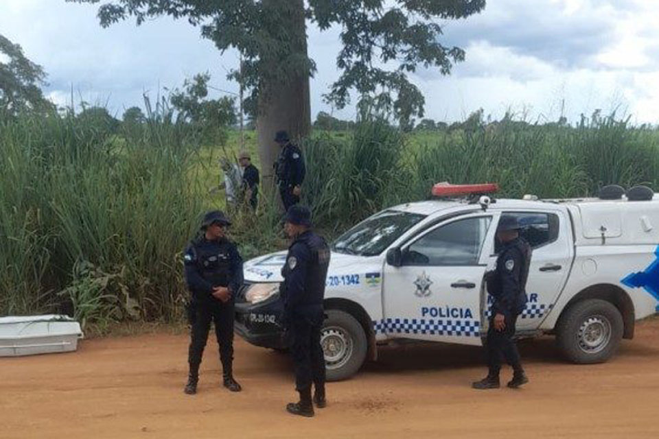 Corpo é encontrado decapitado e carbonizado em zona rural de Buritis