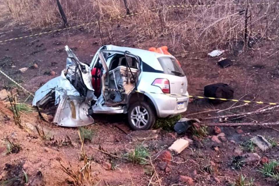 Dois mortos e dois em estado grave após colisão entre carro e ônibus 