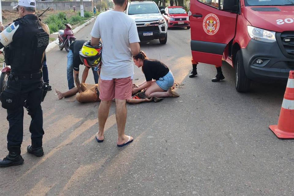 Idoso é socorrido as pressas após atropelamento na Avenida Imigrantes