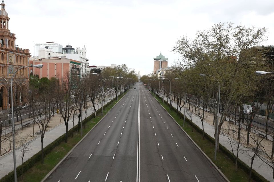 Falta de exames na Espanha impede número exato de mortes por covid-19