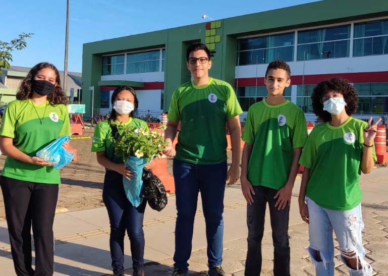 Vote nos estudantes do Campus Calama que concorrem à premiação do Programa Respostas para o Amanhã