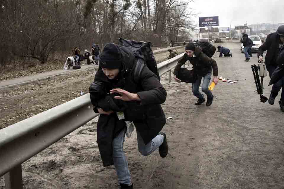 Autoridades de Kiev negociaram 10 corredores humanitários com a Rússia