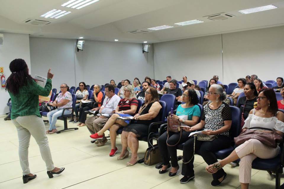 Sintero trata sobre Gestão Democrática e Fundeb em assembleias simultâneas em todo o Estado