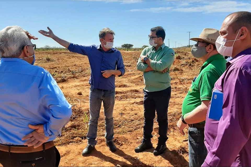 Em Vilhena, Luizinho Goebel recepciona vice-governador de Rondônia e novo diretor do DER  