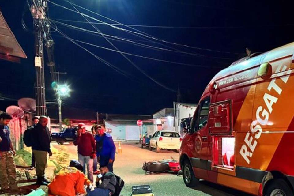 Motoboy fica com fratura exposta após colidir contra carretinha em Porto Velho