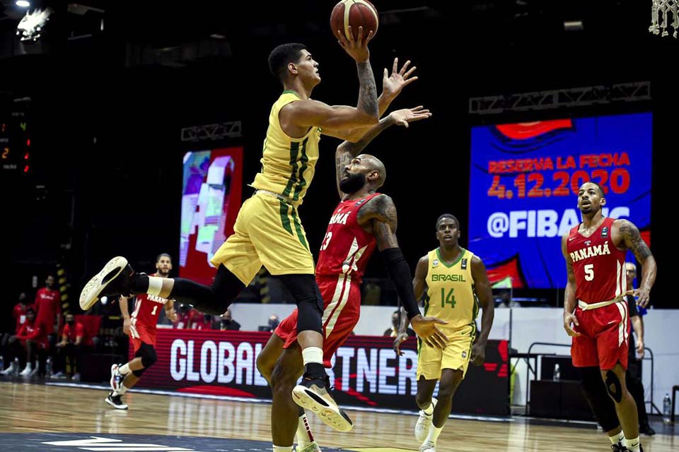 Brasil vence Panamá nas eliminatórias da AmeriCup, na Argentina