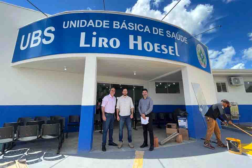 Deputado Alan Queiroz acompanha reforma de Unidade Básica de Saúde em Vilhena