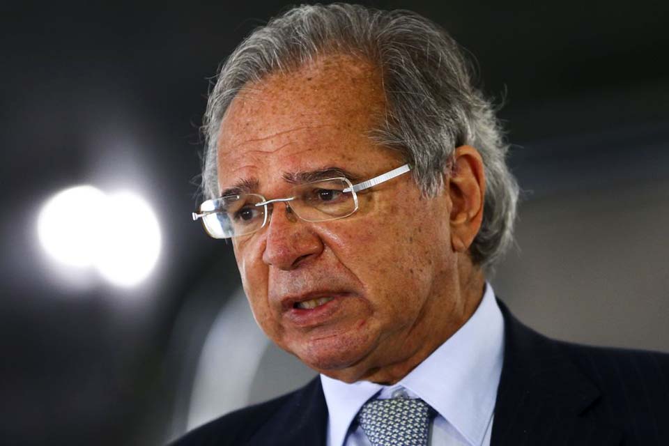 Guedes: vacinação é a melhor política fiscal e de saúde pública