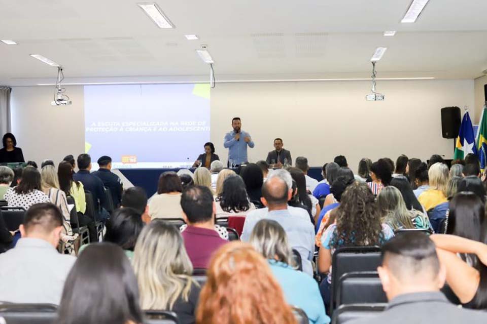 Rondônia discute aplicação da escuta especializada para atender crianças e adolescentes em situação de violência