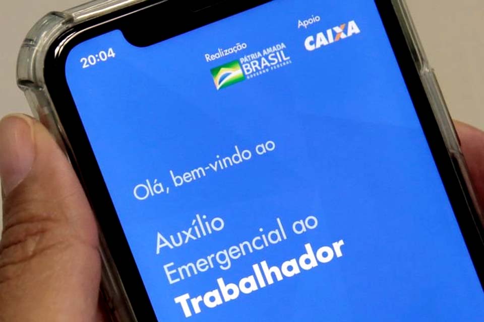 Caixa paga hoje primeira e segunda parcelas de auxílio emergencial