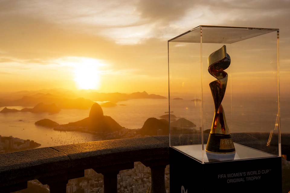 CBF oficializa candidatura do Brasil para sediar Copa feminina de 2027