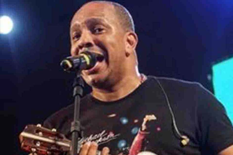 Vocalista do Molejo, Anderson Leonardo é diagnosticado com embolia pulmonar