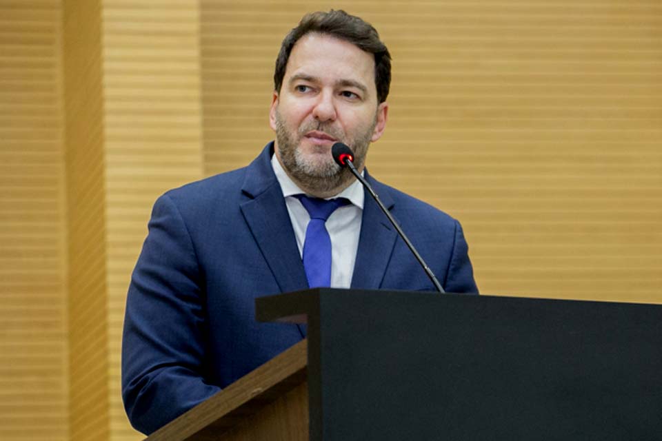 Deputado Alex Redano participa de CPI que investigará possível irregularidade na criação de onze reservas