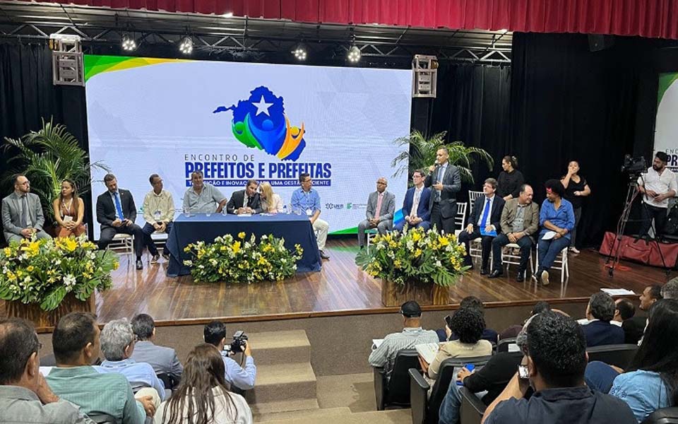 Ministério Público de Rondônia participa de Encontro de Prefeitos e Prefeitas