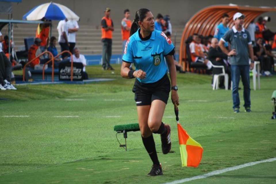 Assistente Márcia Caetano trabalhará no clássico entre Goiás-GO x Vila Nova-GO