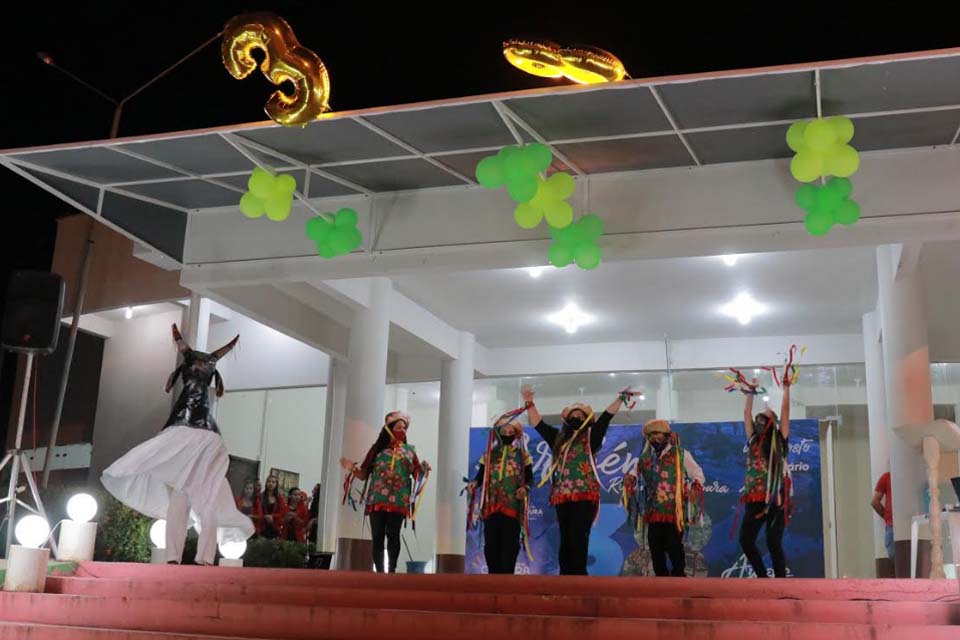 Manifestações culturais marcam comemorações do aniversário de 38 anos do município