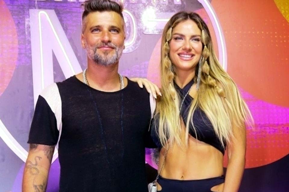 Giovanna Ewbank diz que desistiu da carreira na televisão por conta do namoro com Bruno Gagliasso