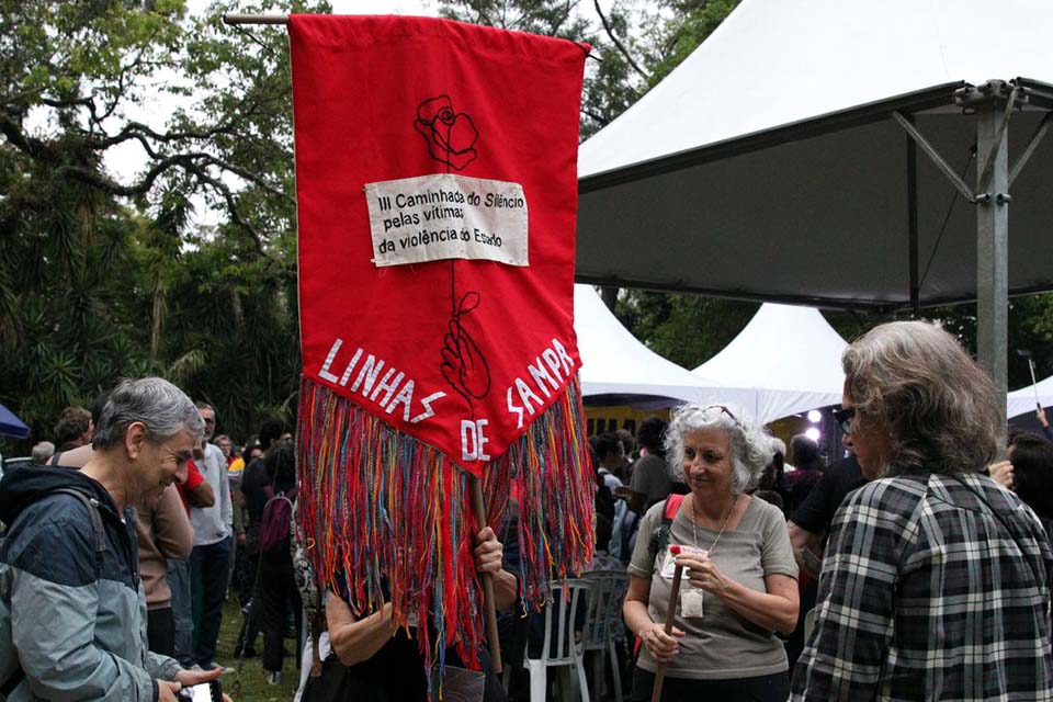 Caminhada do Silêncio lembra vítimas da ditadura de 1964