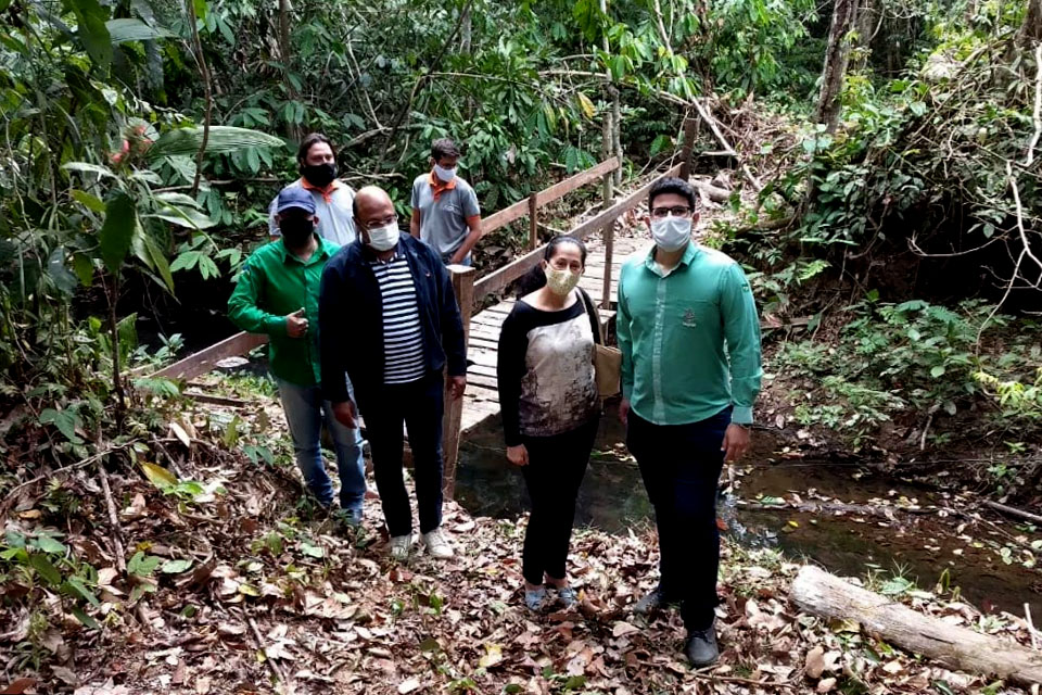 IFRO recebe visita do secretário de Estado do Desenvolvimento Ambiental