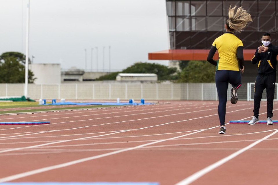 Atletismo é terceira modalidade a retornar ao CT Paralímpico