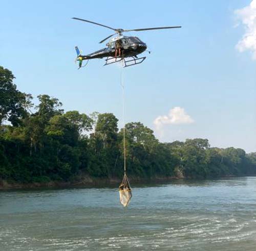 Pilotos policiais de Rondônia aprimoram técnicas de voo de combate, salvamento em altura e aquático