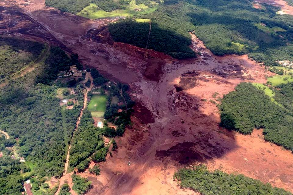 Brumadinho: ao menos um parente de cada empregado morto fechou acordo