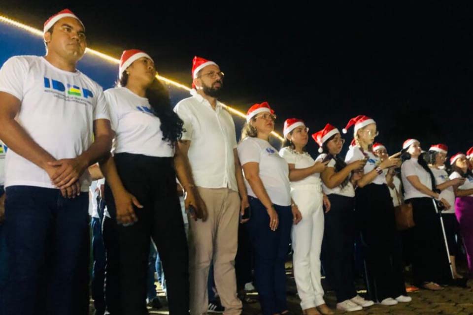 Cantata de Natal marca aniversário do Instituto Estadual de Educação Profissional