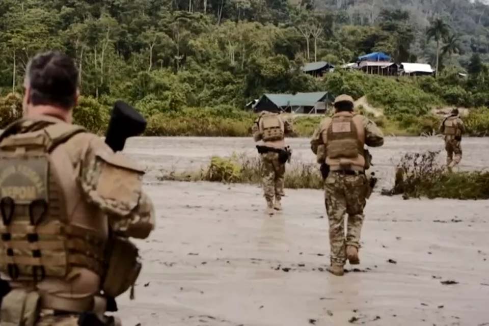 Polícia Federal deflagra operação para combater garimpo ilegal em terras Yanomami