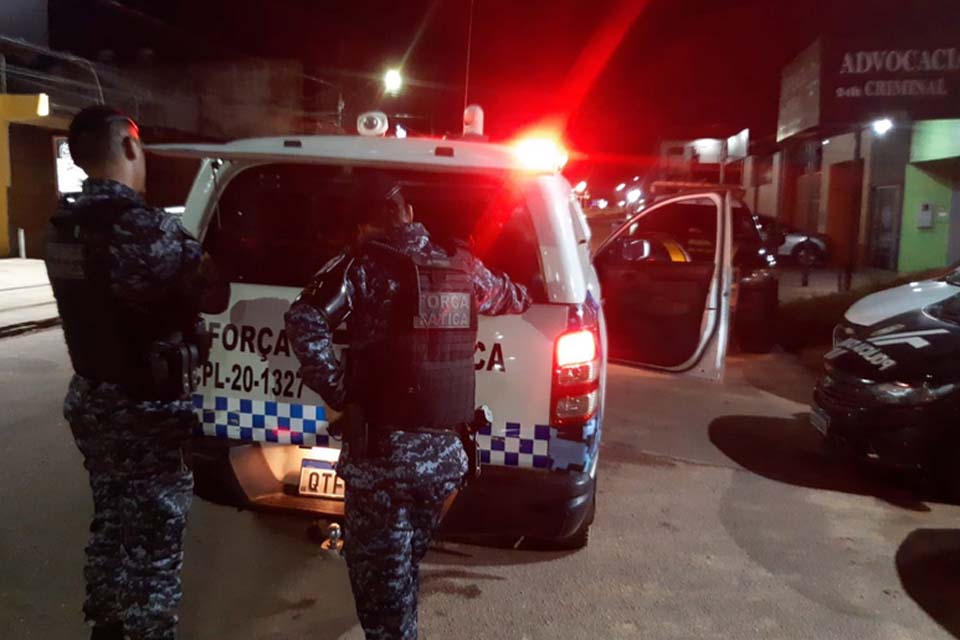 Foragido é preso com arma e munições em residência na zona leste