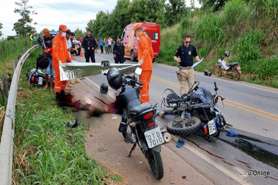 Colisão entre duas motos deixa um morto e outros dois em estado grave