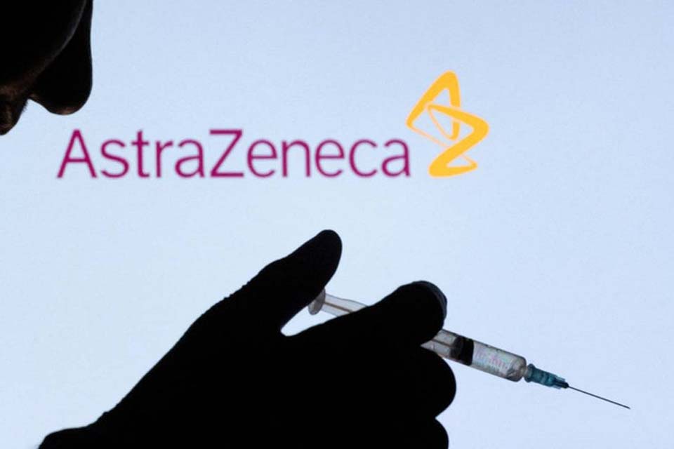 Estudo indica que terceira dose da AstraZeneca protege contra Ômicron