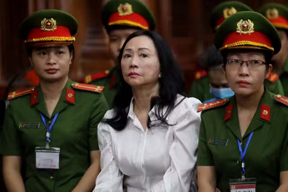 Bilionária é condenada à morte por corrupção no Vietnã, país usa injeção letal como método 