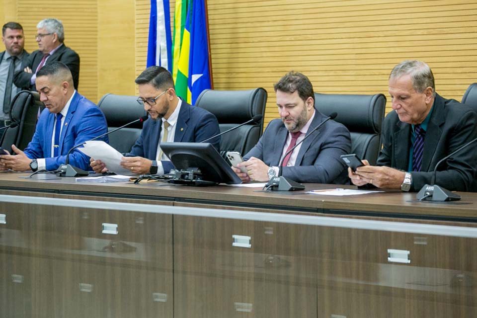 Assembleia Legislativa do Estado de Rondônia aprova mais de 30 projetos de lei durante sessões