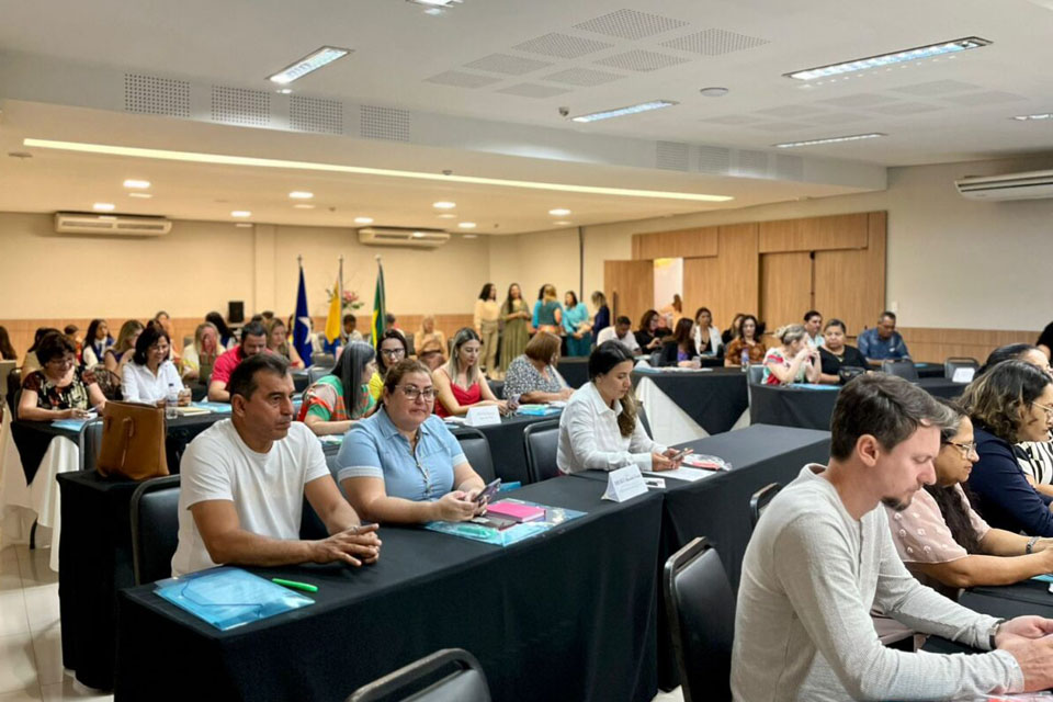 Equipes gestoras de escolas de Ensino Fundamental II participam de 1º Workshop do Programa de Educação Integral, em Porto Velho