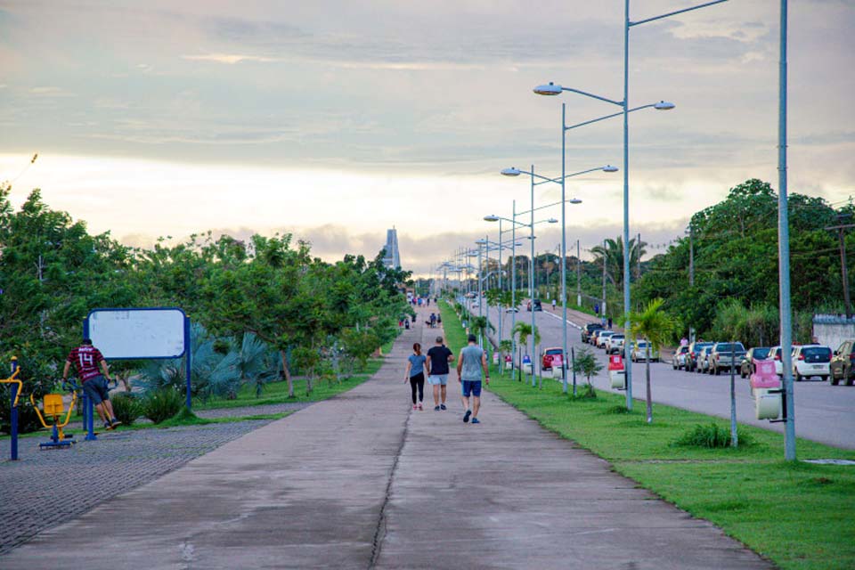 Saúde Itinerante vai ao Espaço Alternativo para vacinar contra a covid-19 no domingo (29)