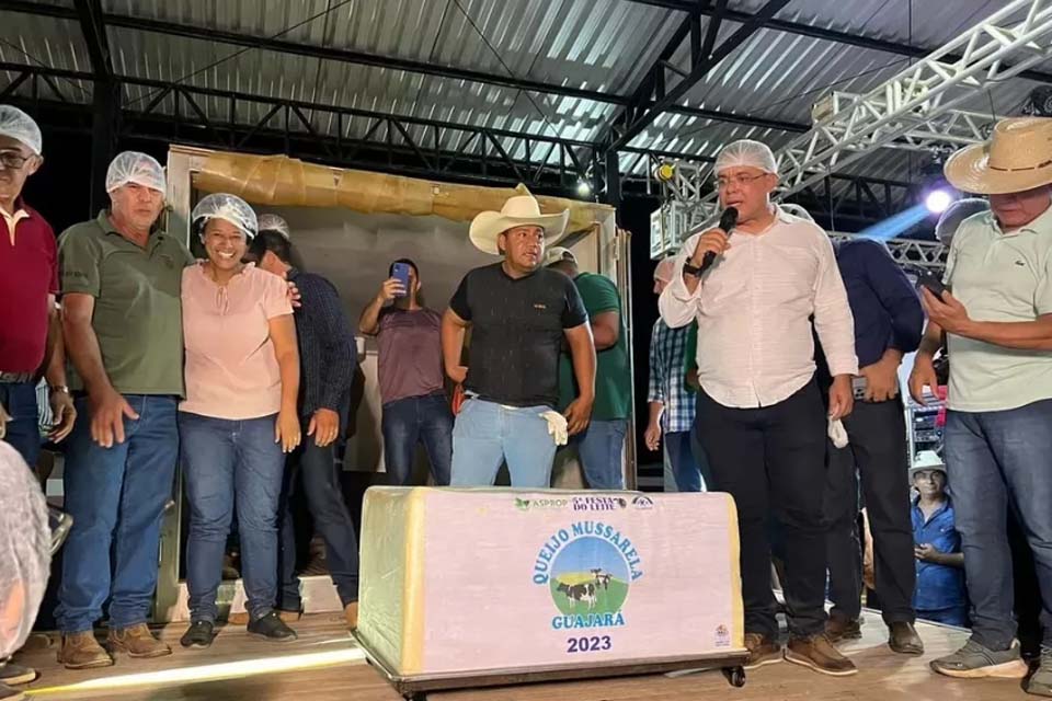 Prefeitura de Nova Mamoré abre 6ª Festa do Leite em Palmeiras