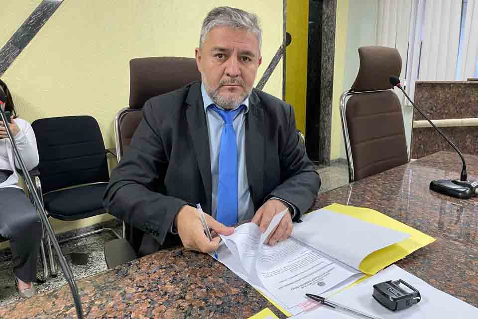 Vereador Everaldo Fogaça esclarece população sobre isenção de IPTU e Taxa de Lixo em Porto Velho